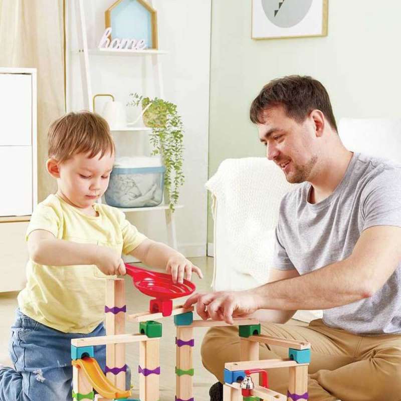 CONSTRUÇÕES DE MADEIRA HAPE PARA BERLINDES