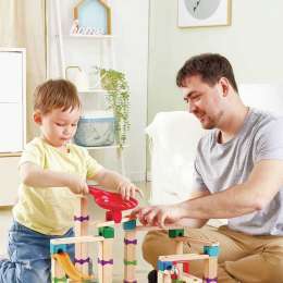 CONSTRUÇÕES DE MADEIRA HAPE PARA BERLINDES